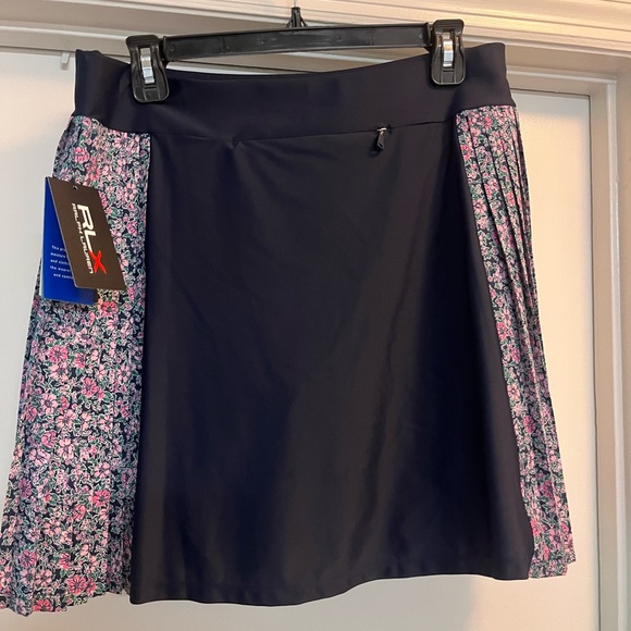 17" Floral Performance Skort
RLX Golf - Picture 1 of 4